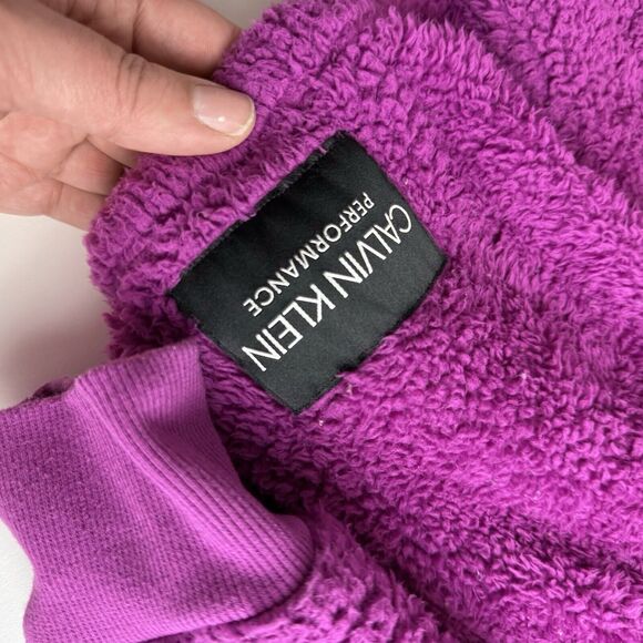 Calvin Klein Performance Women's M Long Sleeve‎ Cropped Purple Sherpa Pullover - Picture 3 of 10